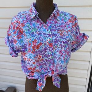 Lightweight Vintage 90s Floral Button Up Shirt